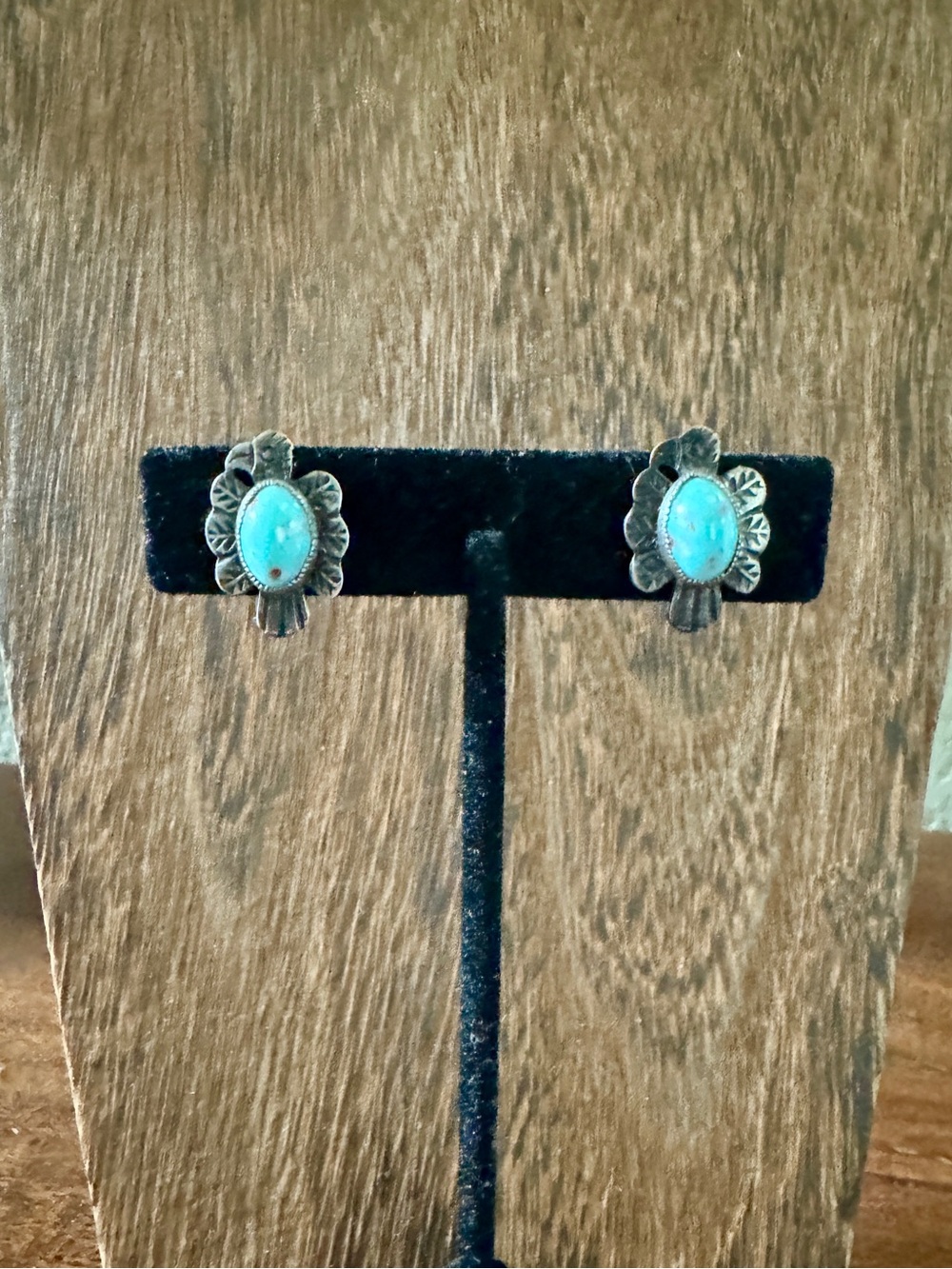 Vintage Sterling Silver Thunderbird Screwback Earrings